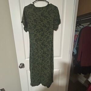 Amour Vert Olive Floral Midi Dress